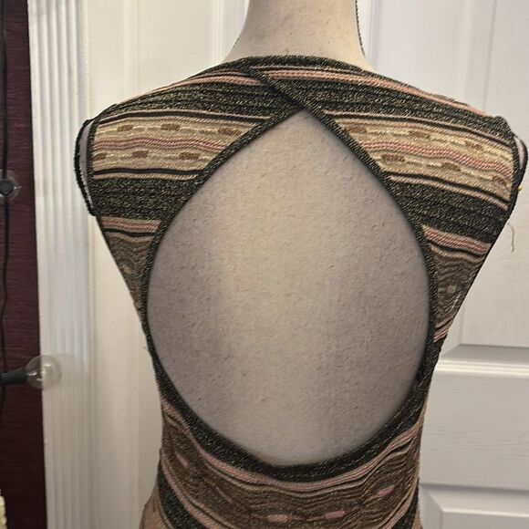 Missoni super mini open back dress/top, US4 - Picture 9 of 12